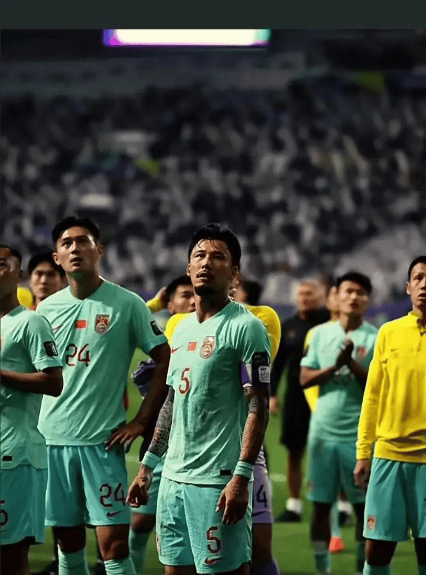 国家队备战世界杯，备战战术调整训练