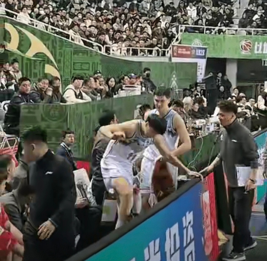 五名球员受伤，北方墨狱备战困难的简单介绍